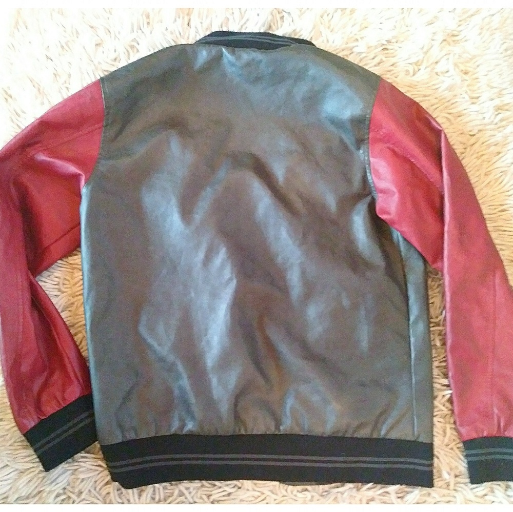 Bomber jacket - Picture 2 of 4
